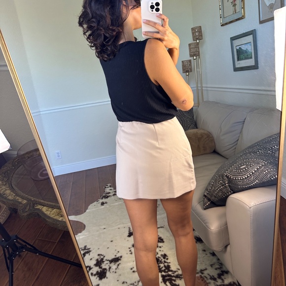 ABERCROMBIE & FITCH - Staple piece - Black Classic ribbed loose fit top - SizeM - Picture 2 of 3